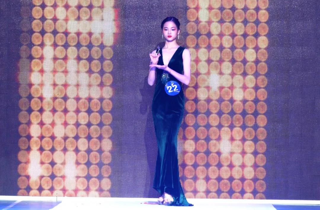 邵陽京華服裝職業技術學校