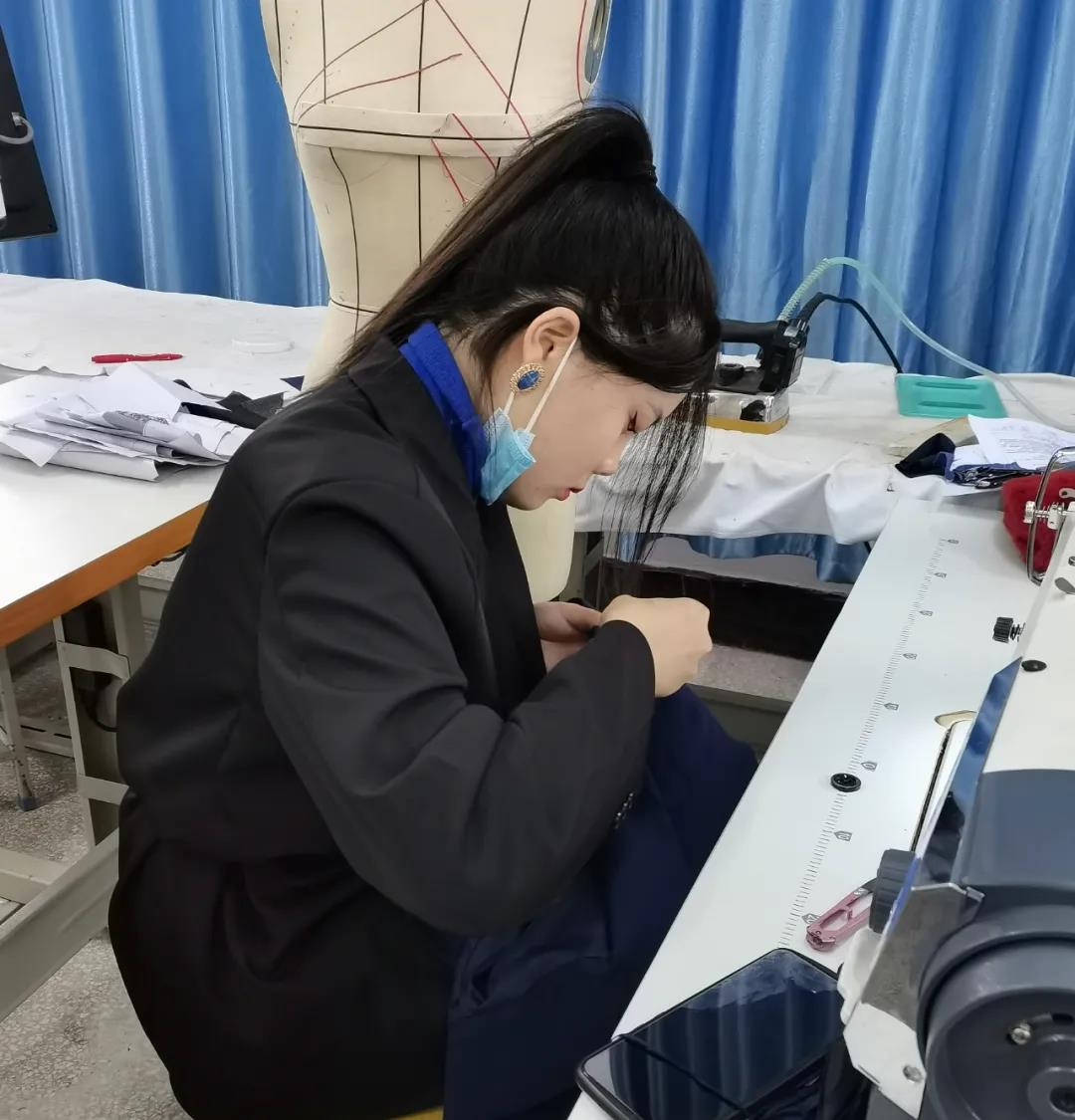 邵陽京華服裝職業技術學校